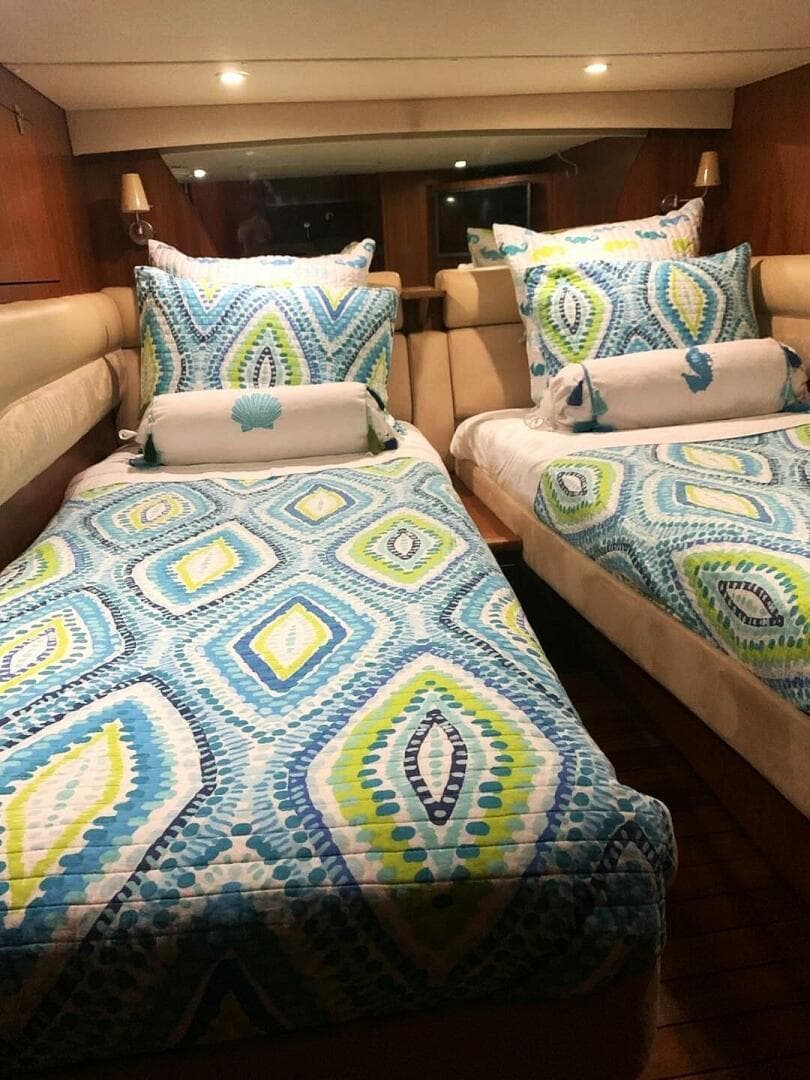 2006 Tiara Yachts 4300 Sovran