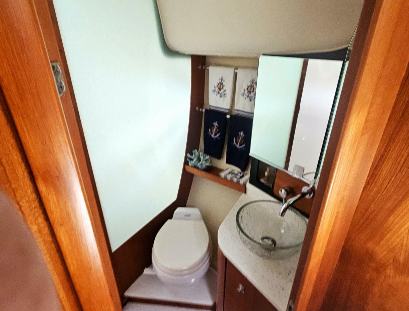 2006 Tiara Yachts 4300 Sovran