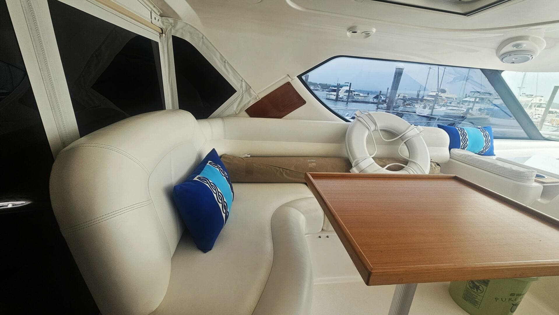 2006 Tiara Yachts 4300 Sovran