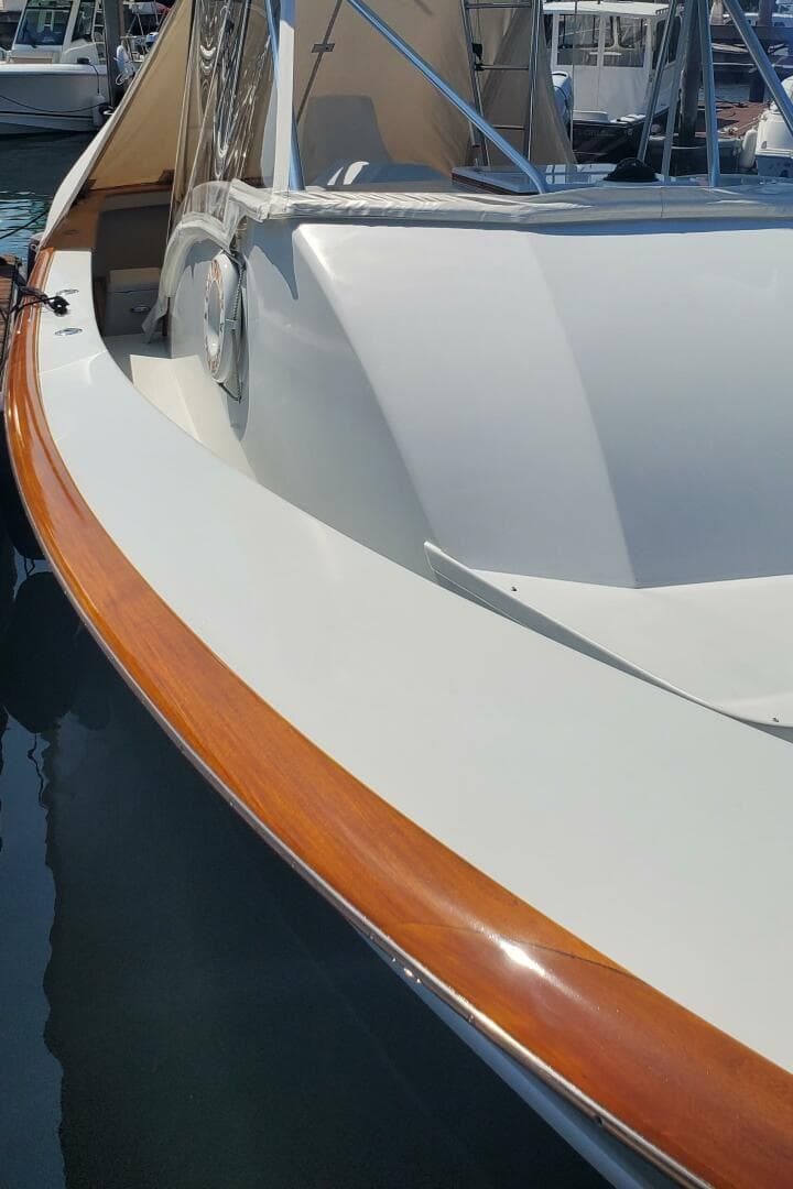 1985 Rybovich 32 Express Walkaround Sportfish