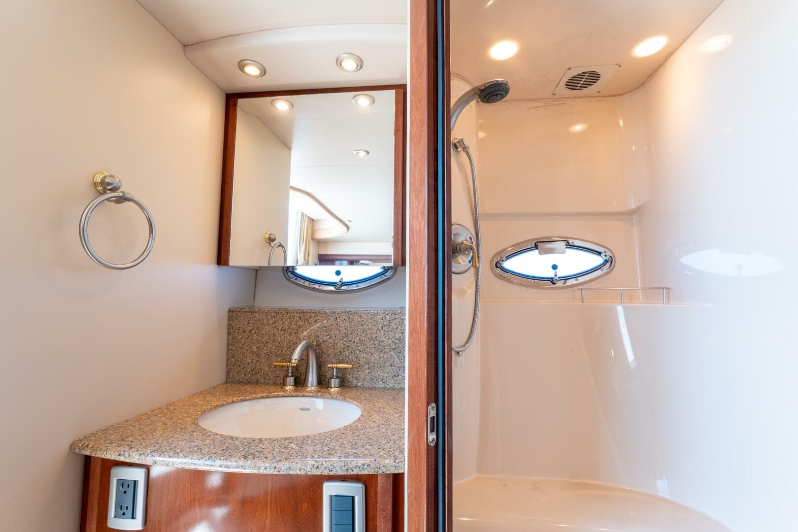 2008 Meridian 459 MY