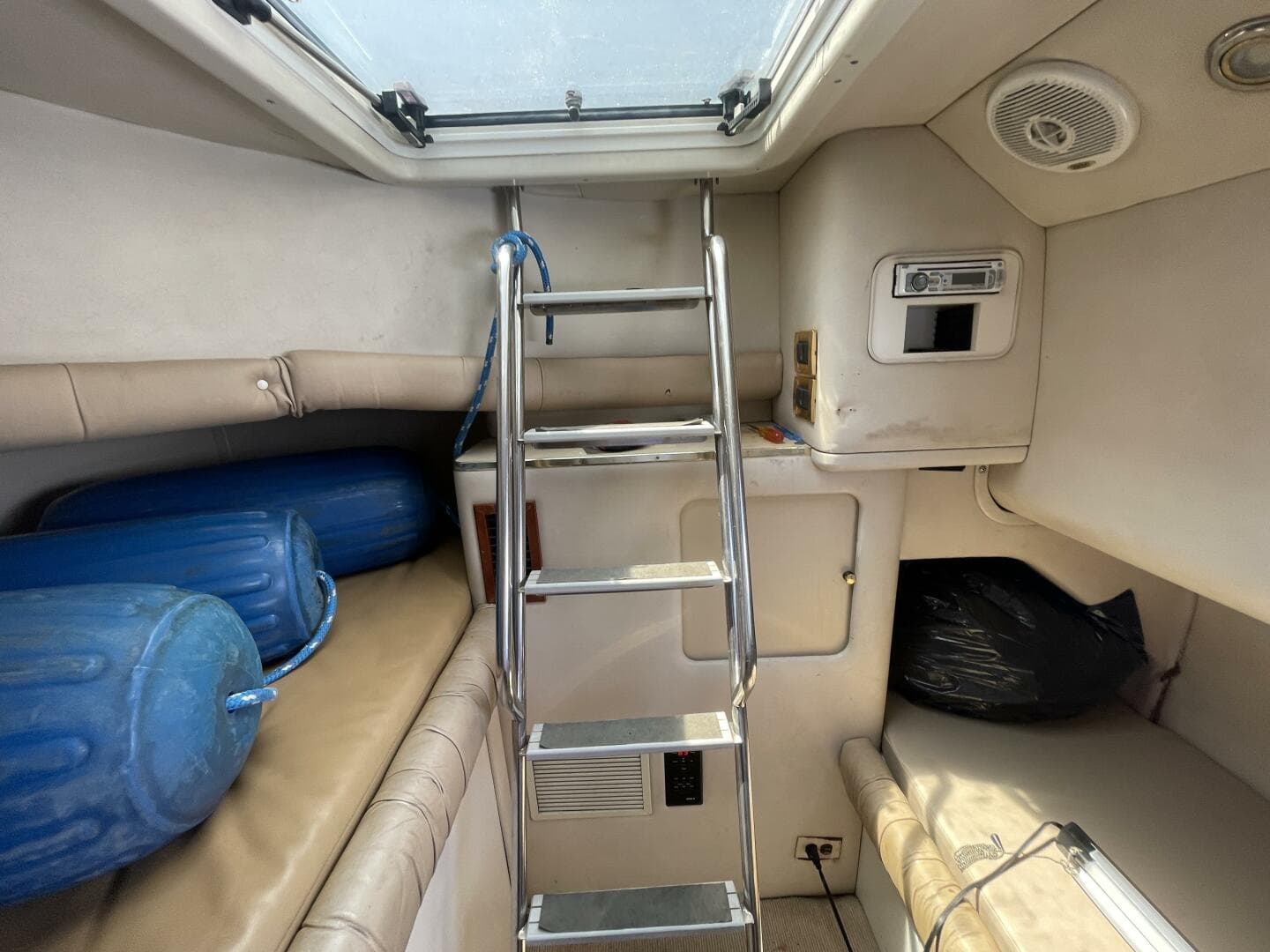 1998 Sea Ray 630 Super Sun Sport