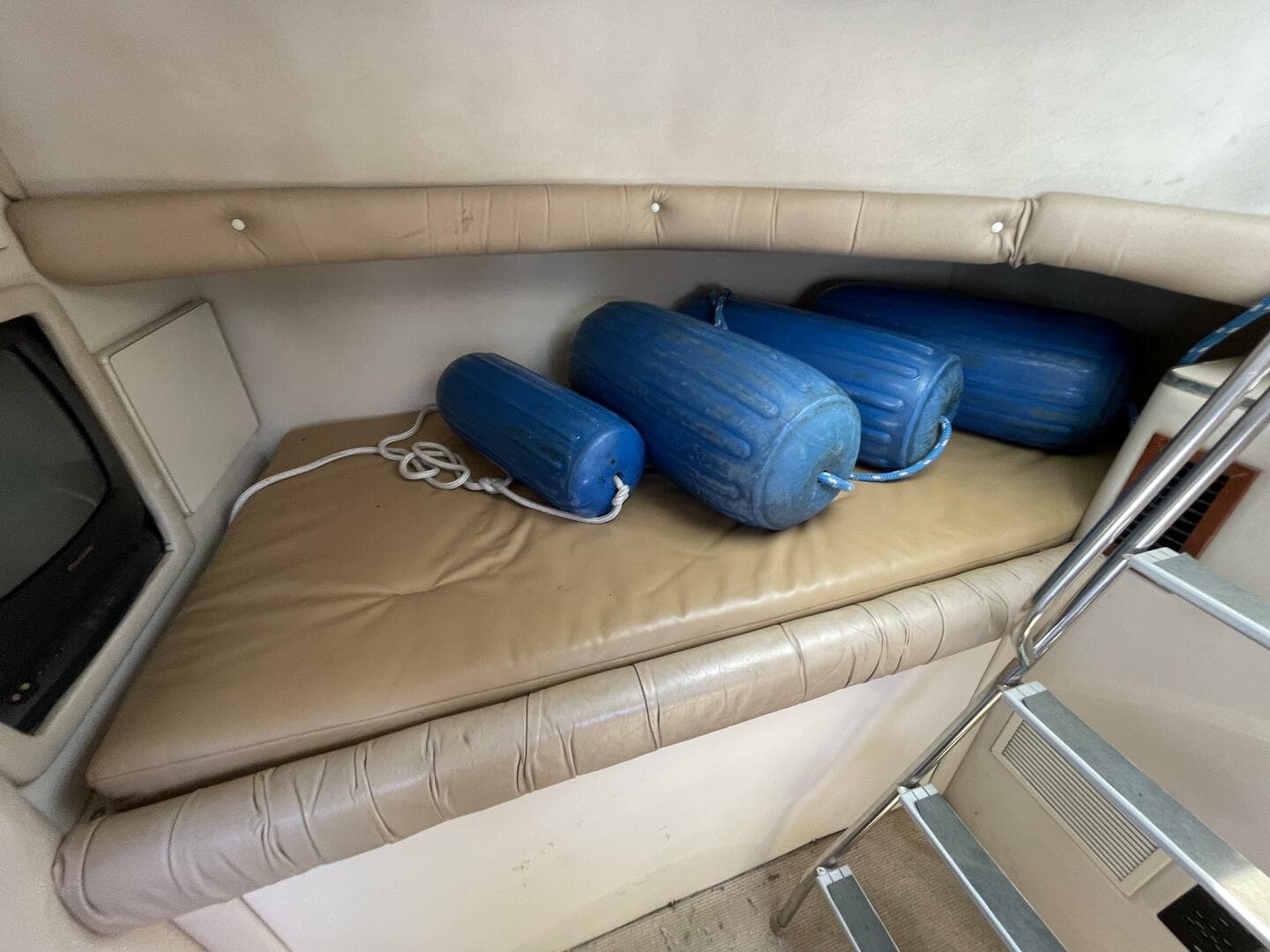 1998 Sea Ray 630 Super Sun Sport