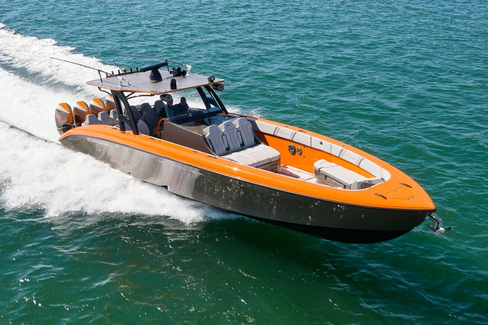 2020 Midnight Express 43 Open