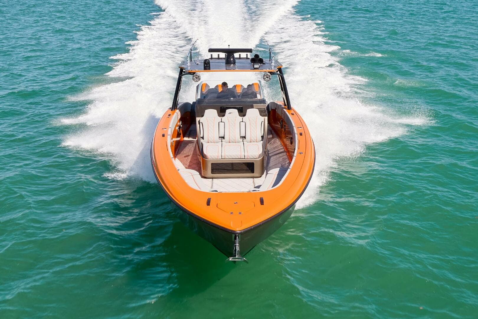 2020 Midnight Express 43 Open