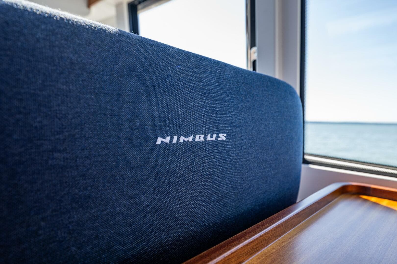 2021 Nimbus 405 Coupe