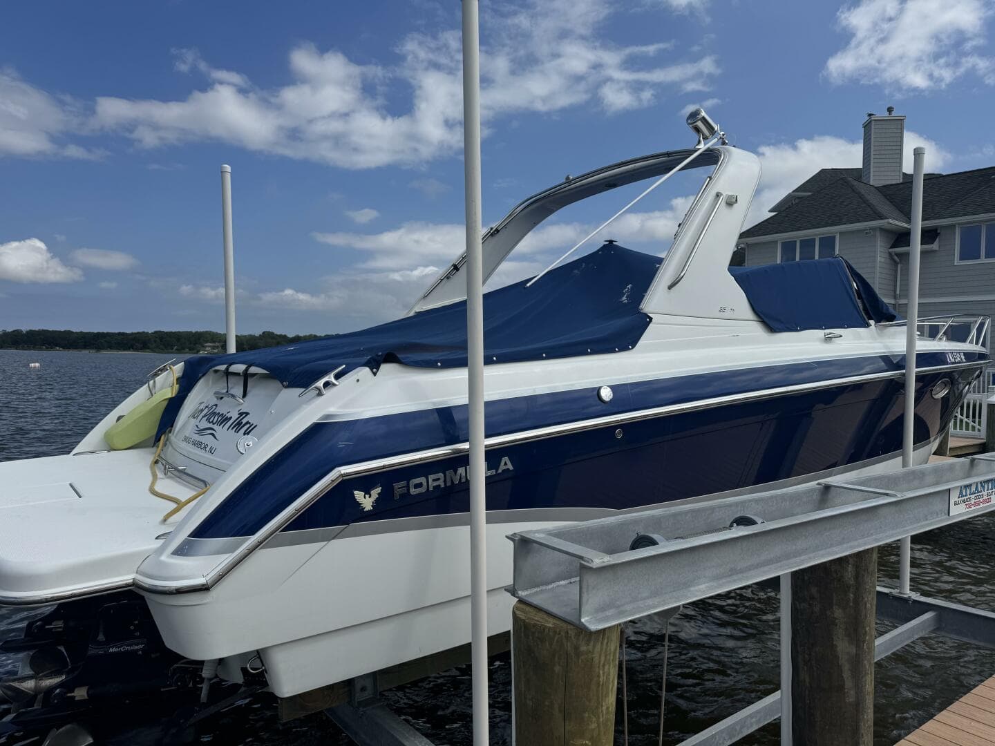 2007 Formula 330 Sun Sport