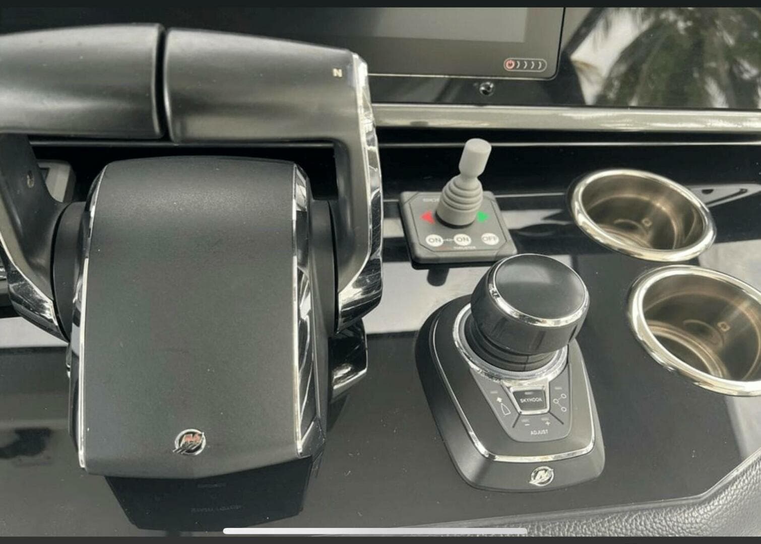 2022 Azimut Verve 42