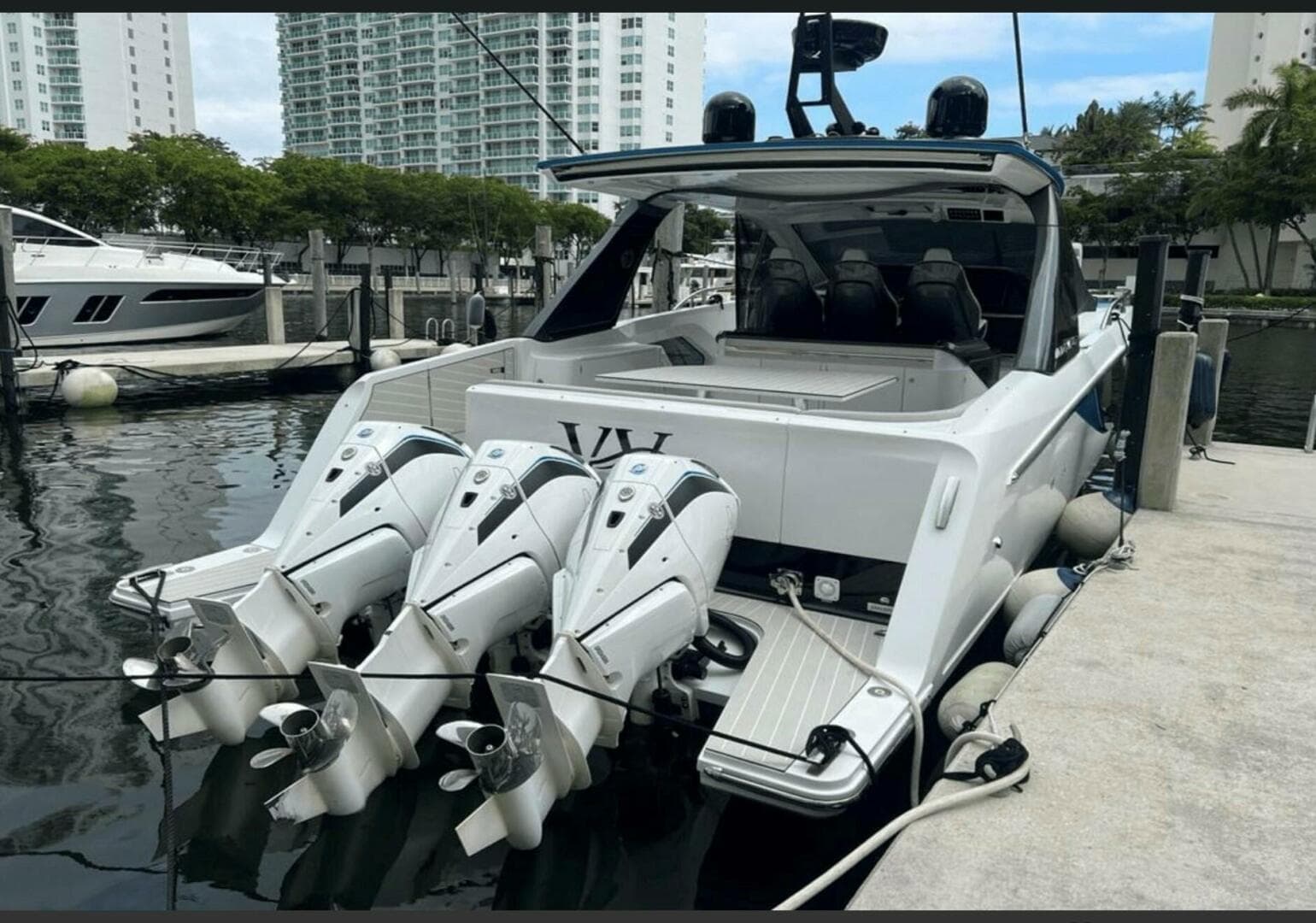 2022 Azimut Verve 42