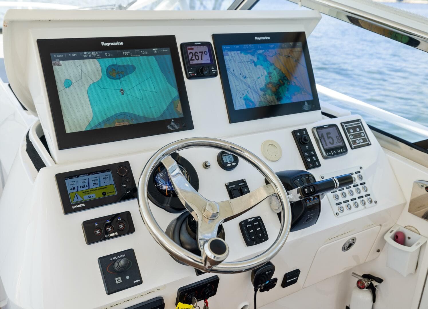 2015 Intrepid 430 Sport Yacht