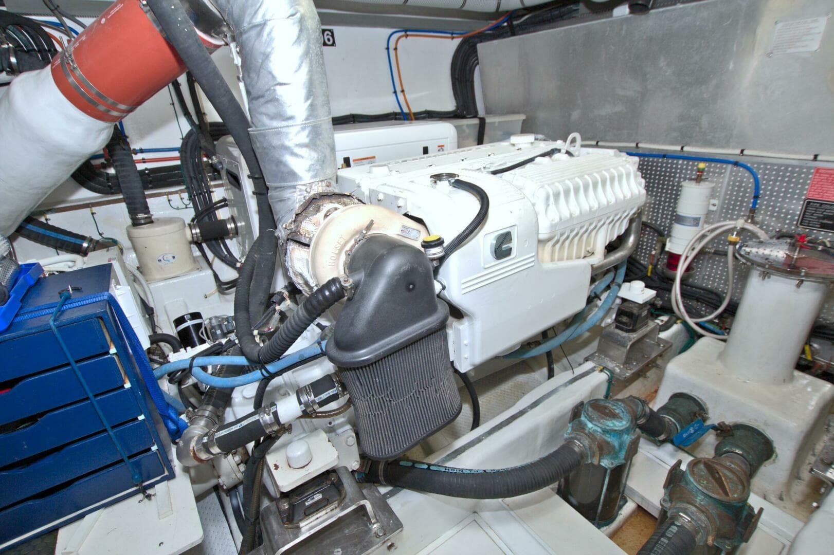 2015 Dyna Yachts 60 Pilothouse Motoryacht