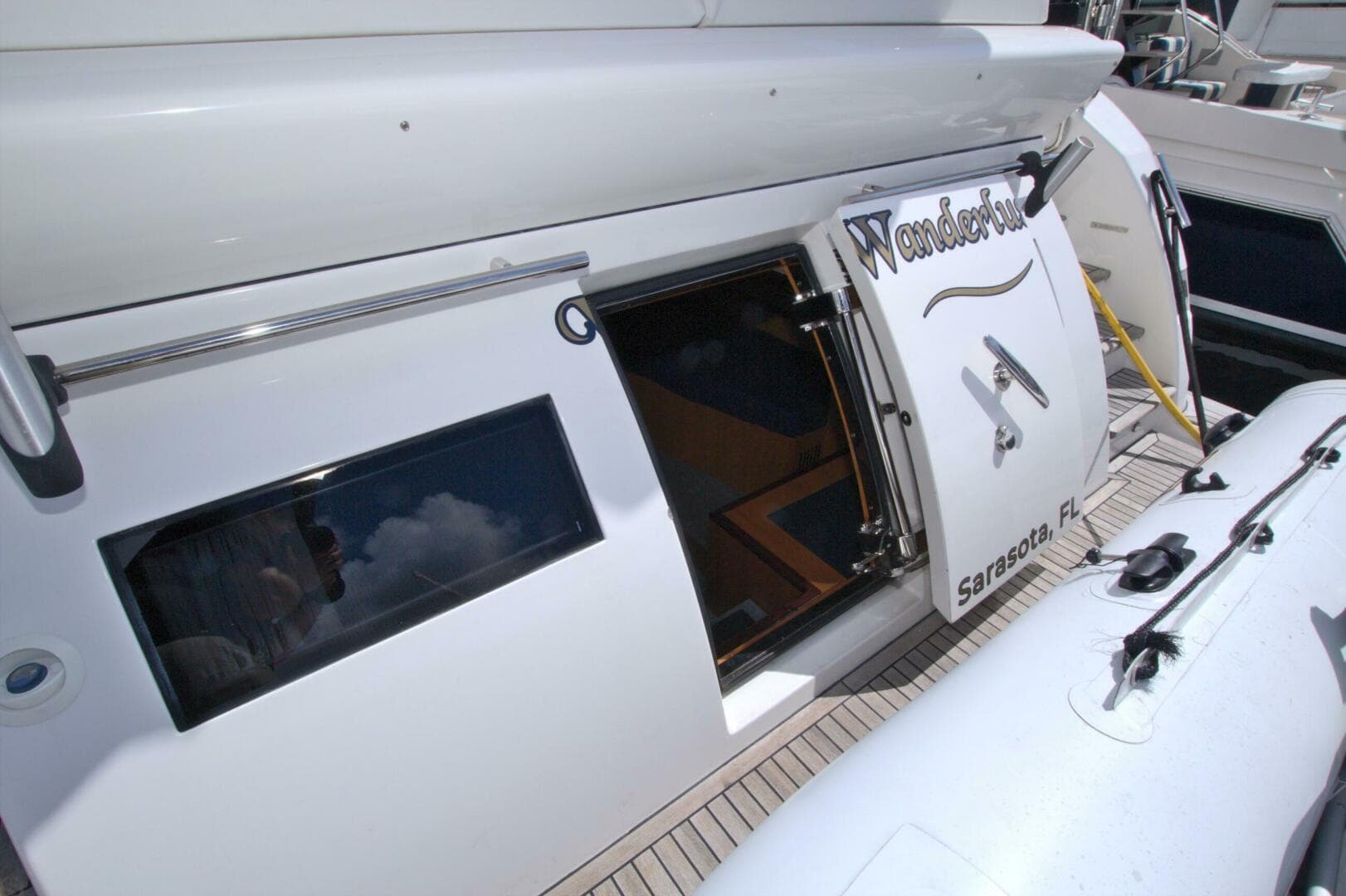 2015 Dyna Yachts 60 Pilothouse Motoryacht