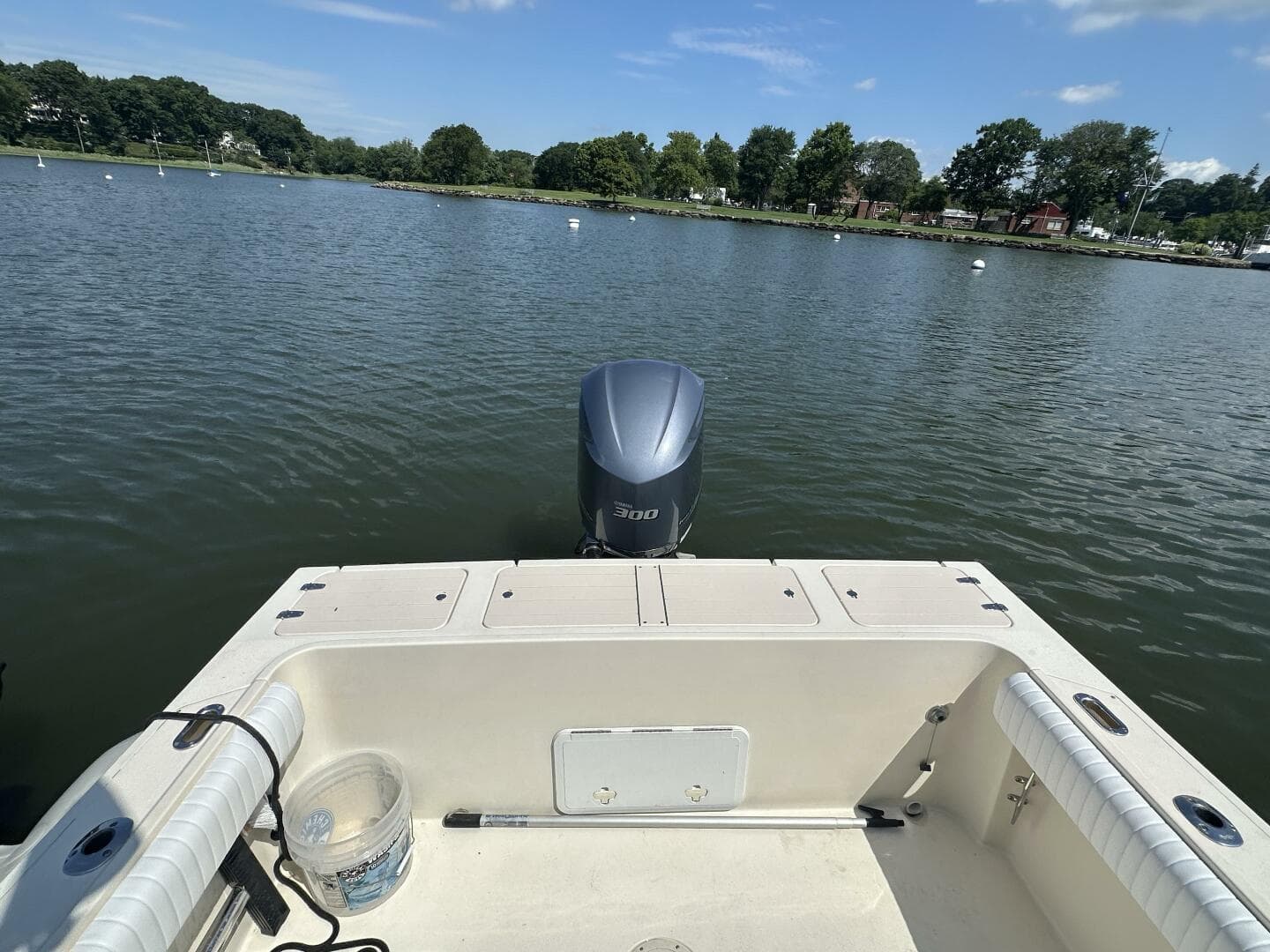 2008 Parker 2310 Walk-around