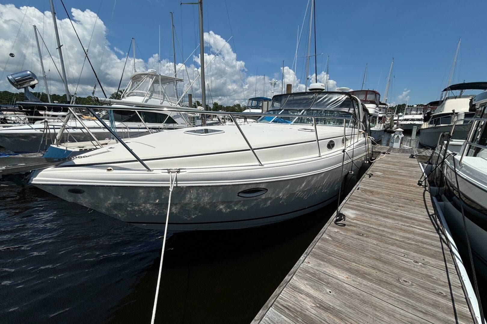 2002 Rinker 342 Fiesta Vee