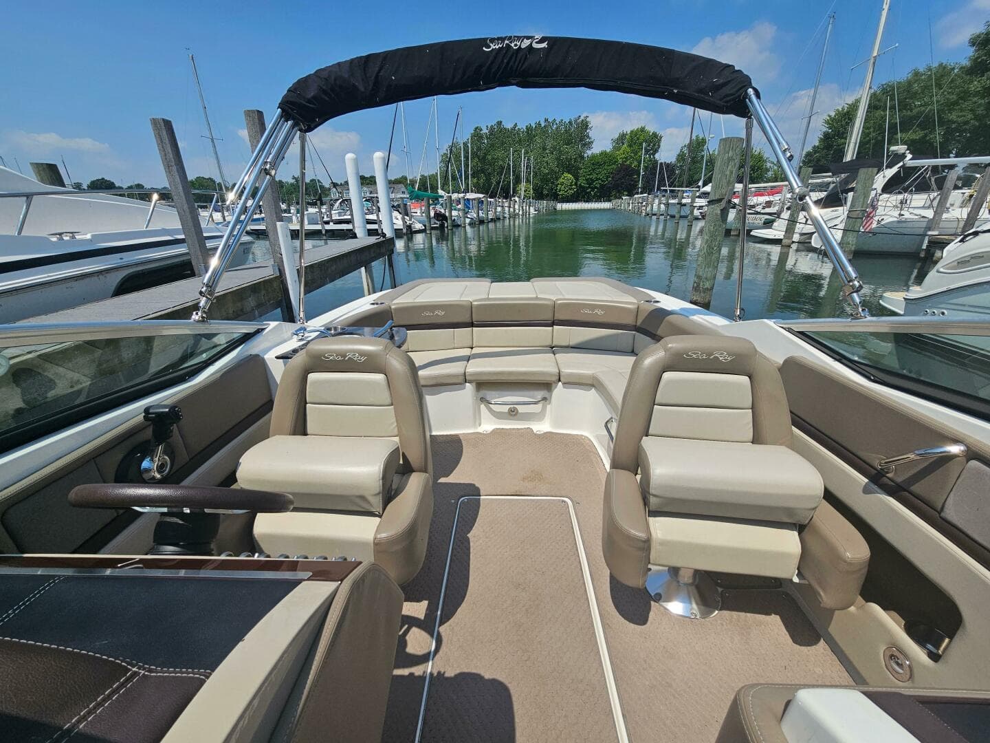 2012 Sea Ray 250 SLX