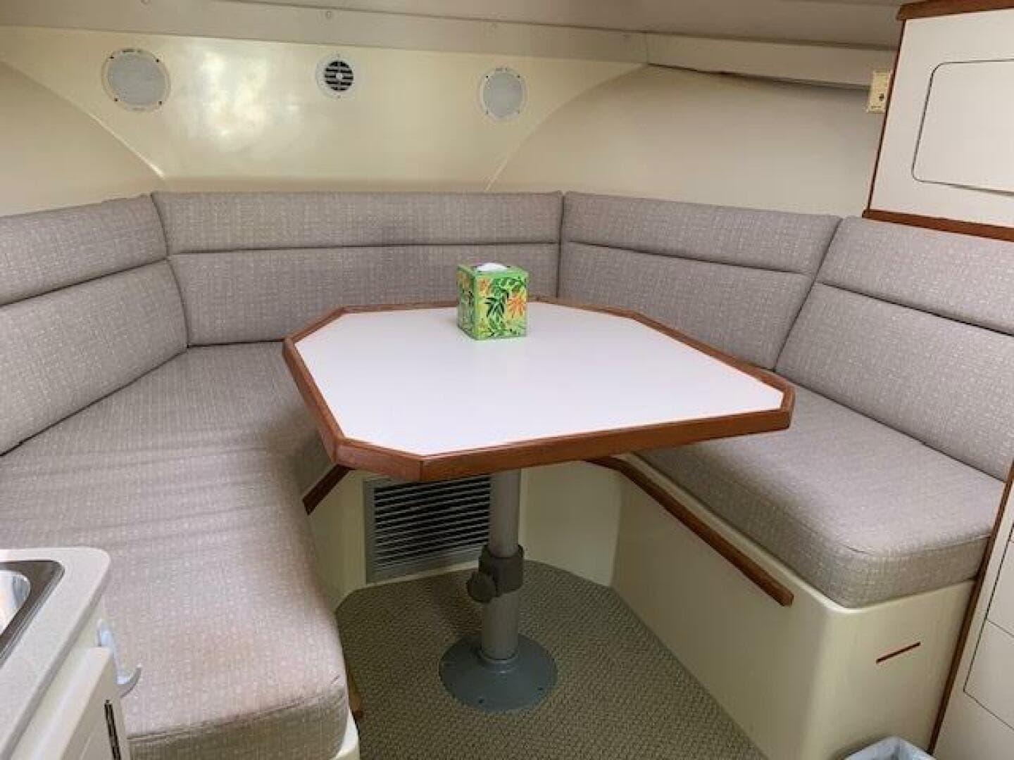 1996 Albin 31 Tournament Express