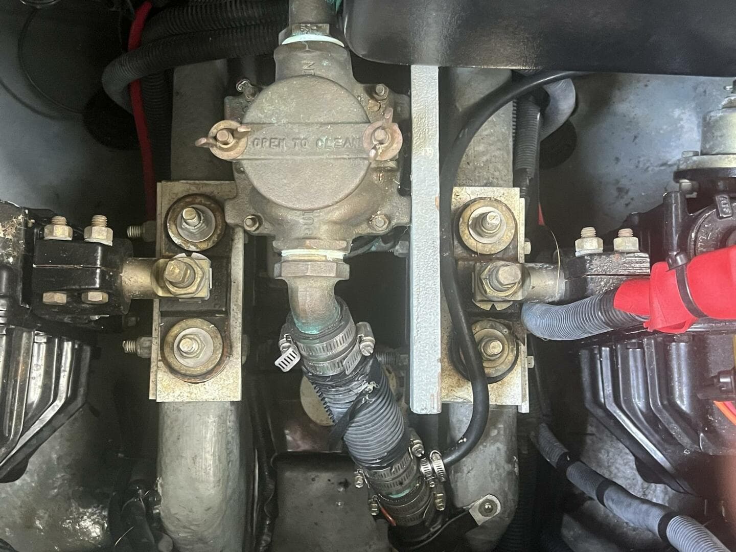 2003 Sea Ray 320 Sundancer