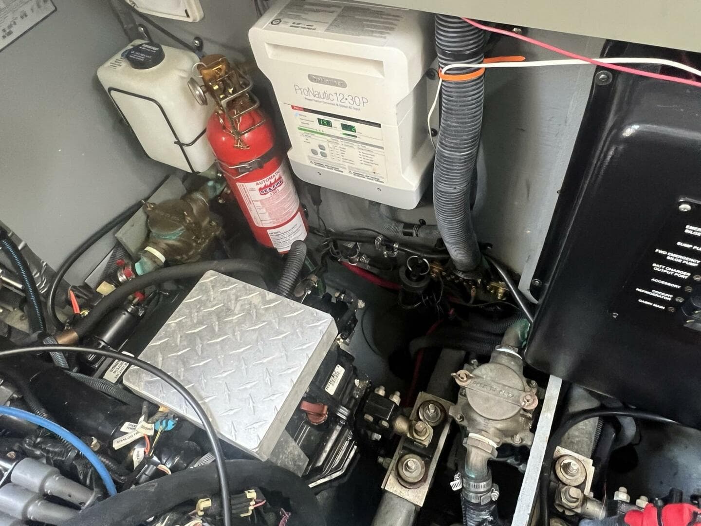 2003 Sea Ray 320 Sundancer