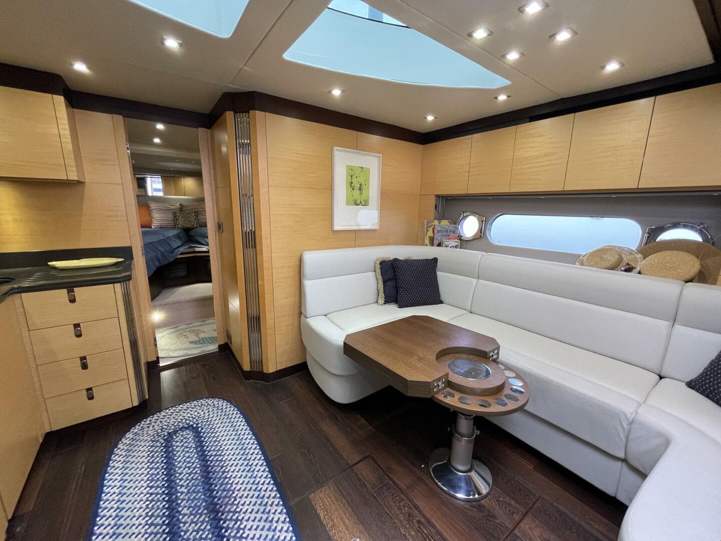 2015 Sunseeker San Remo SONYA salon settee