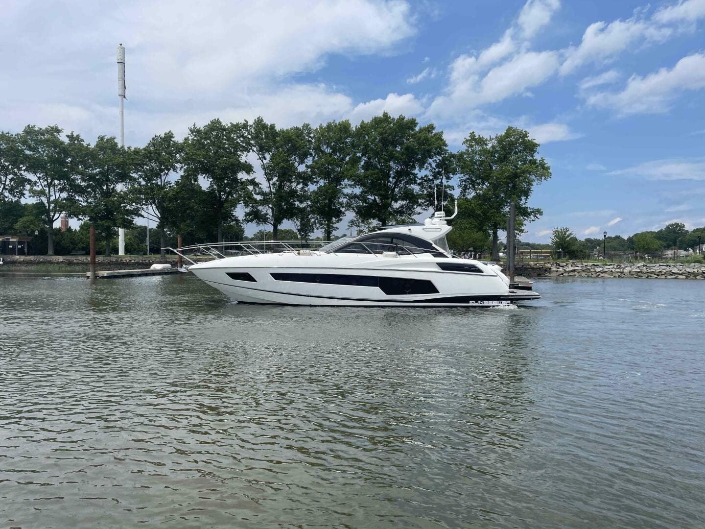 2015 Sunseeker San Remo SONYA Port Beam