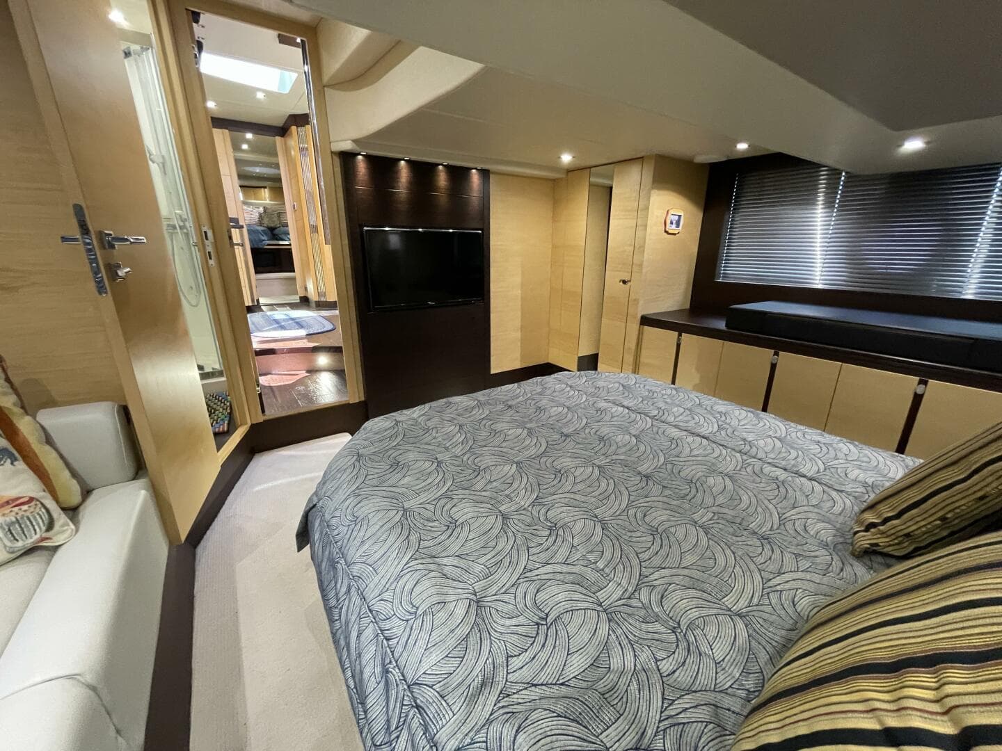 2015 Sunseeker San Remo SONYA