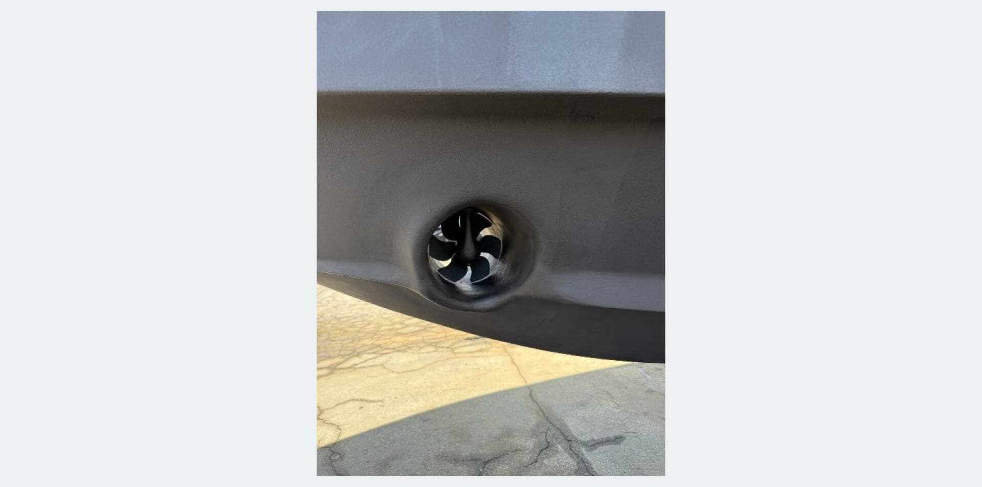 2000 Tiara Yachts 5200 Express