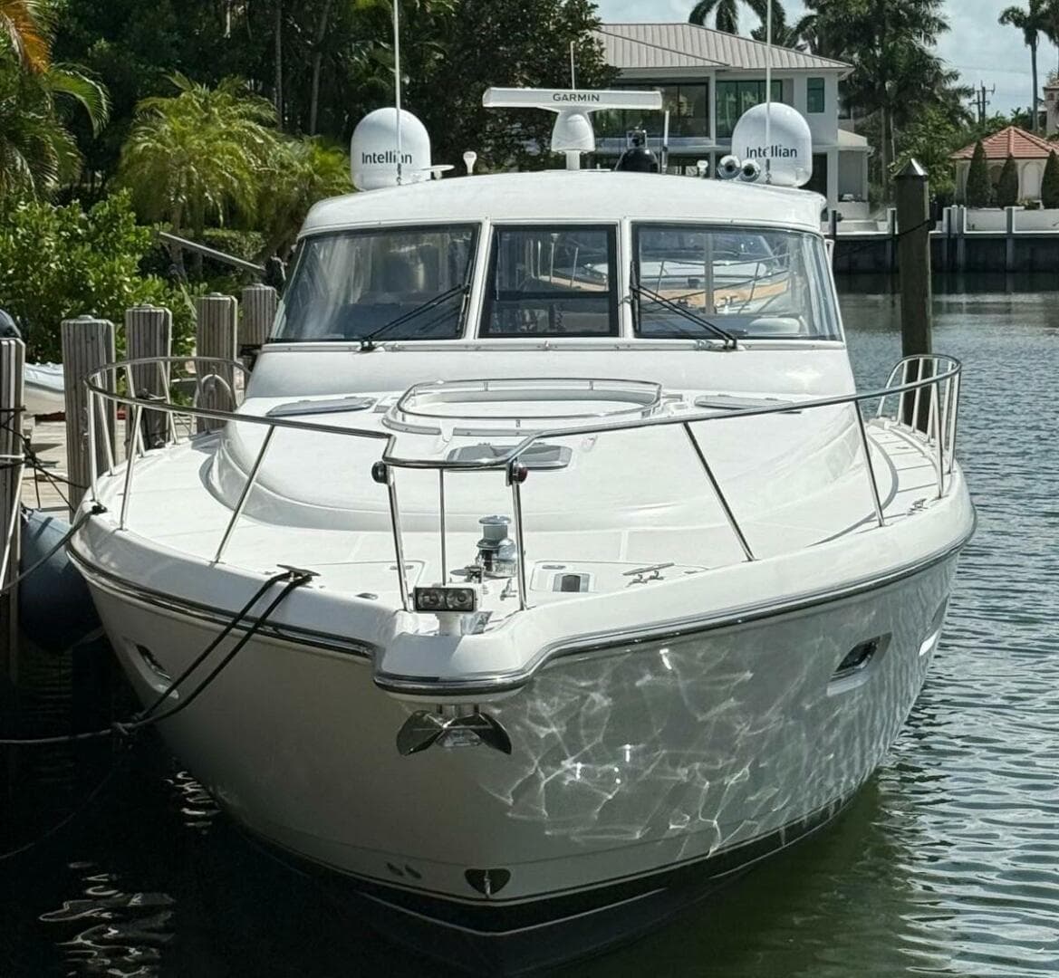 2000 Tiara Yachts 5200 Express