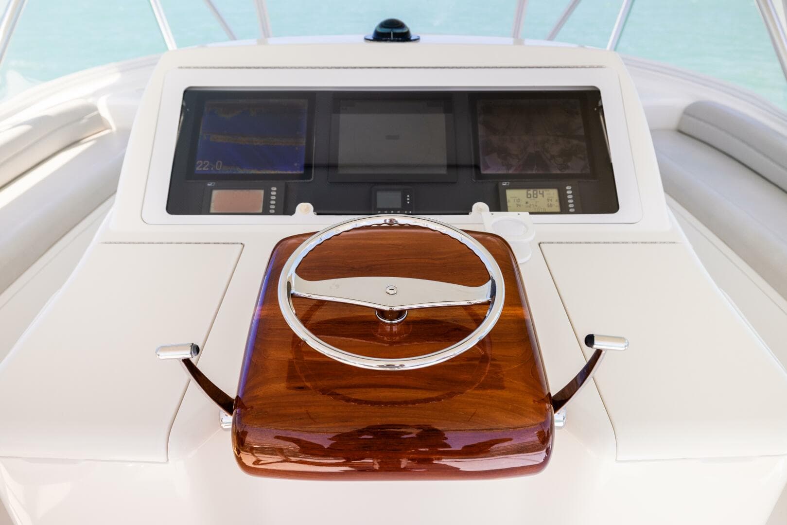 2011 Viking 70 Convertible