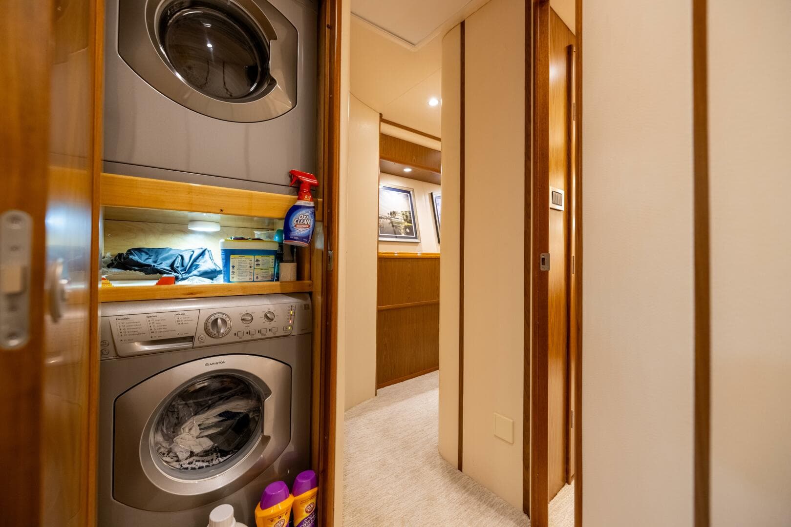 2011 Viking 70 Convertible