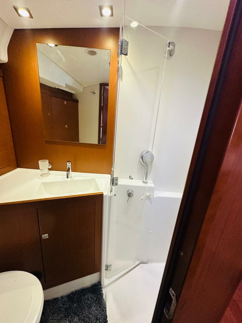 2015 Beneteau Oceanis 45