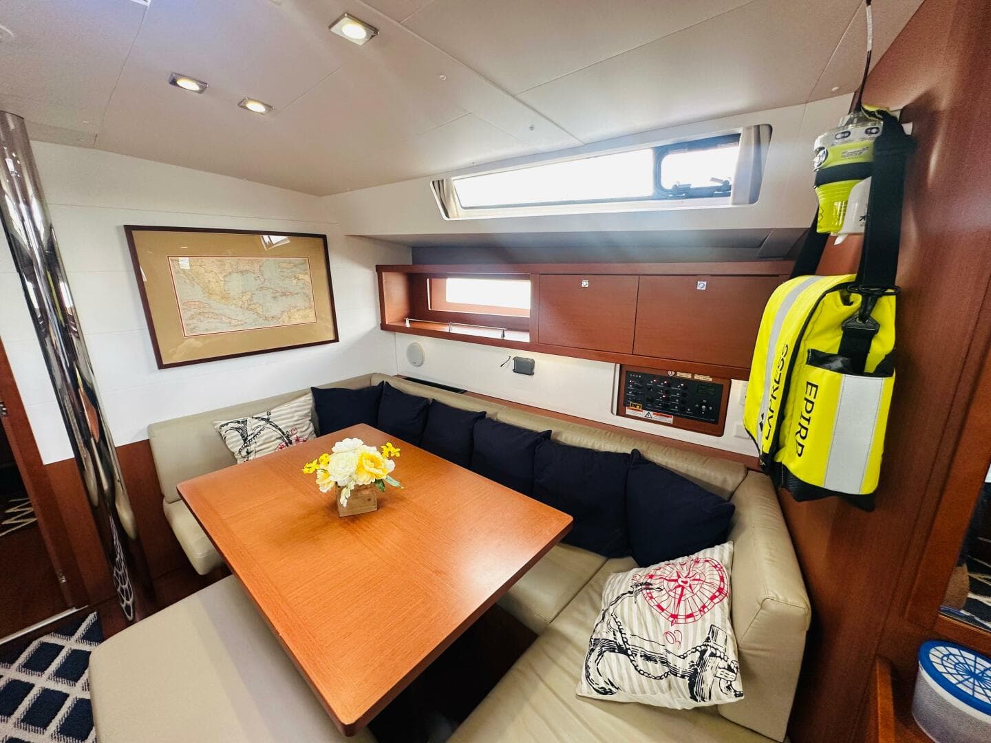 2015 Beneteau Oceanis 45