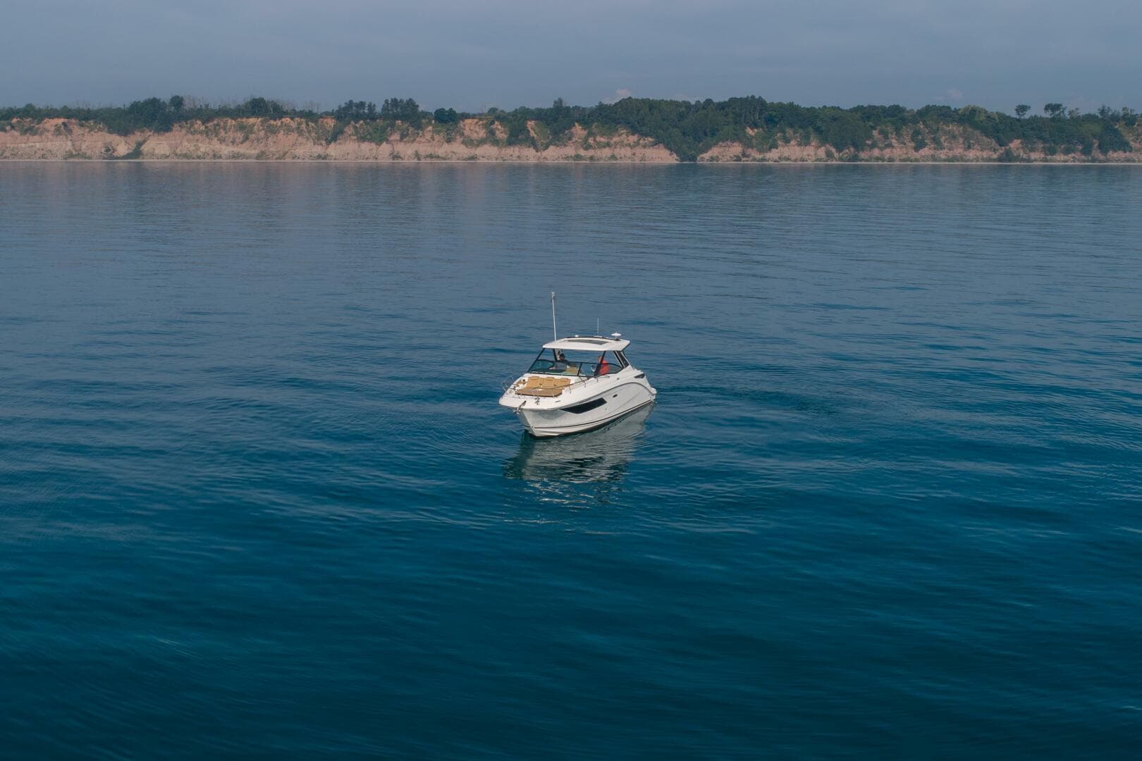 2019 Sea Ray 320 Sundancer