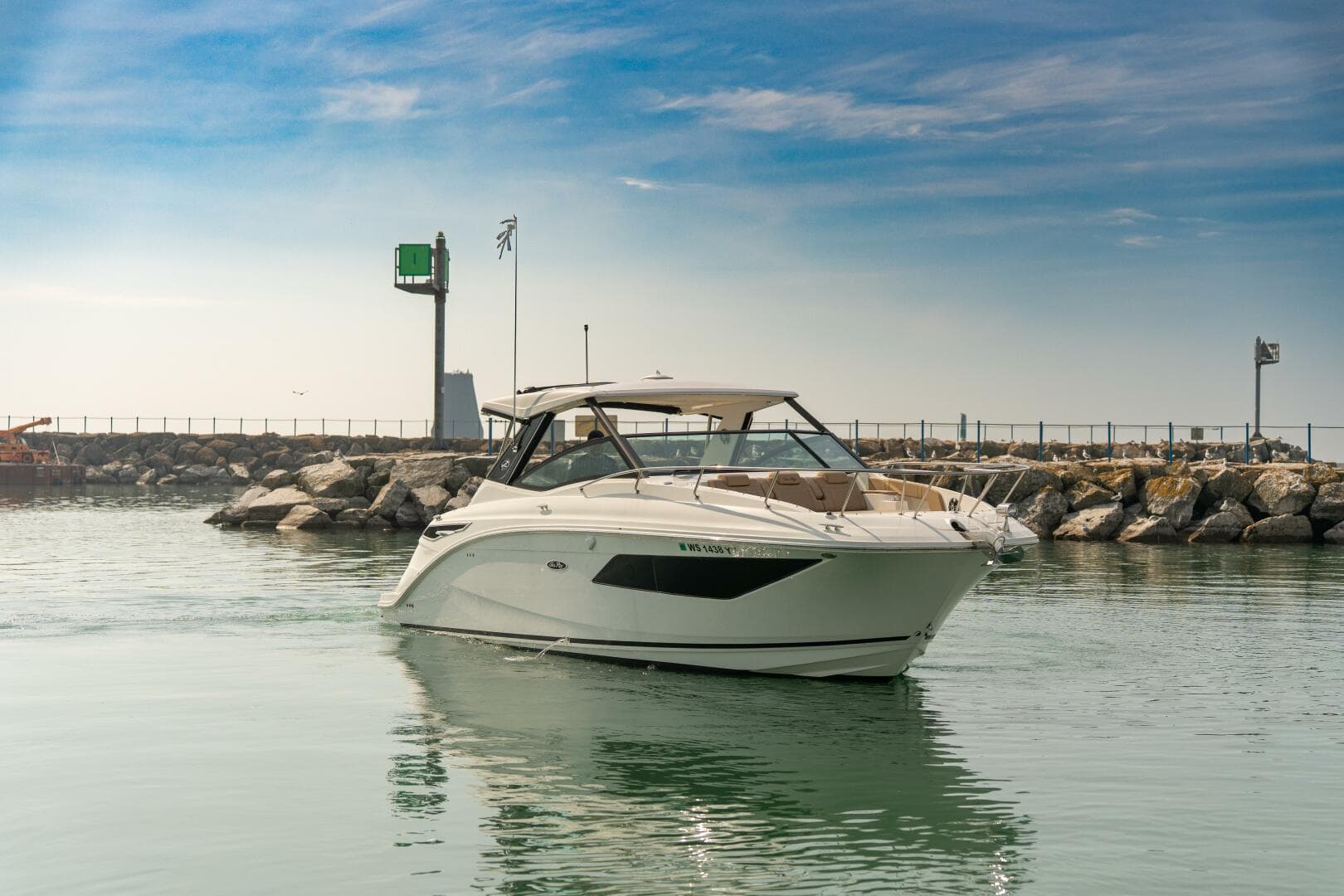 2019 Sea Ray 320 Sundancer