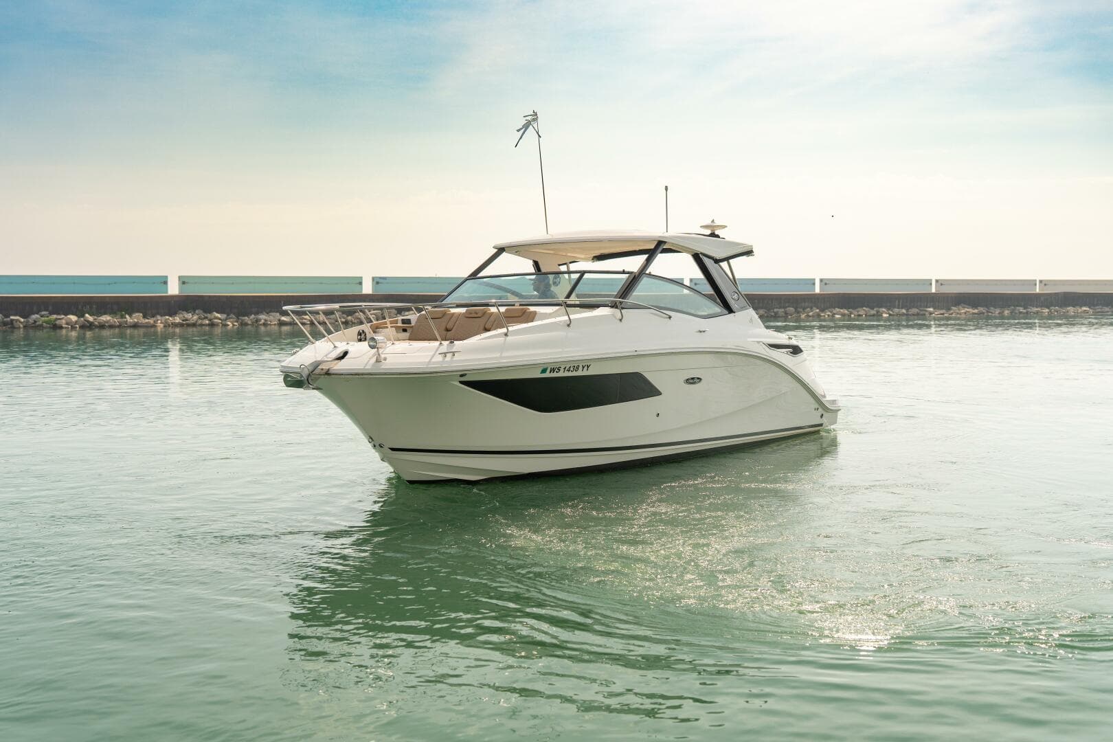 2019 Sea Ray 320 Sundancer