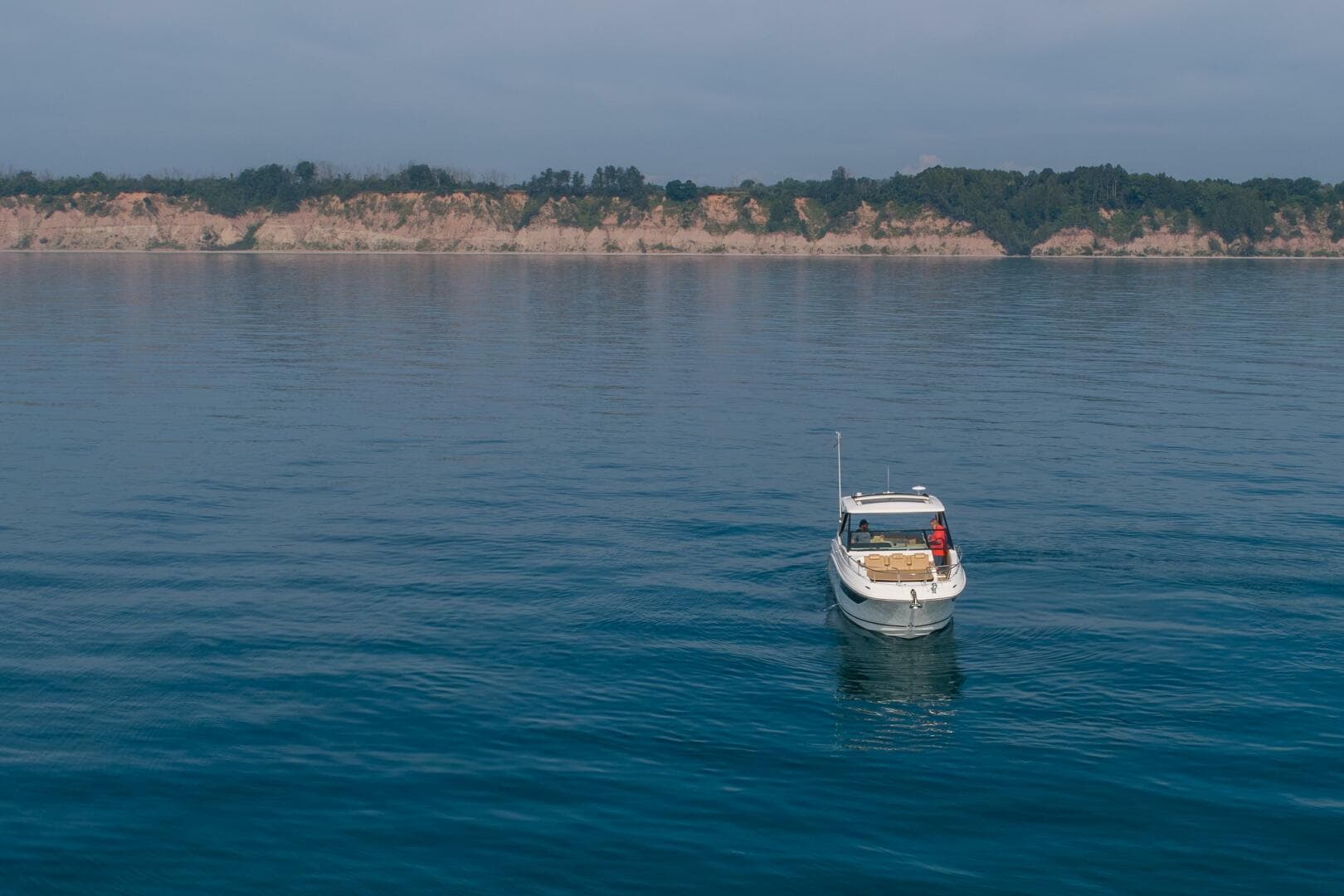 2019 Sea Ray 320 Sundancer