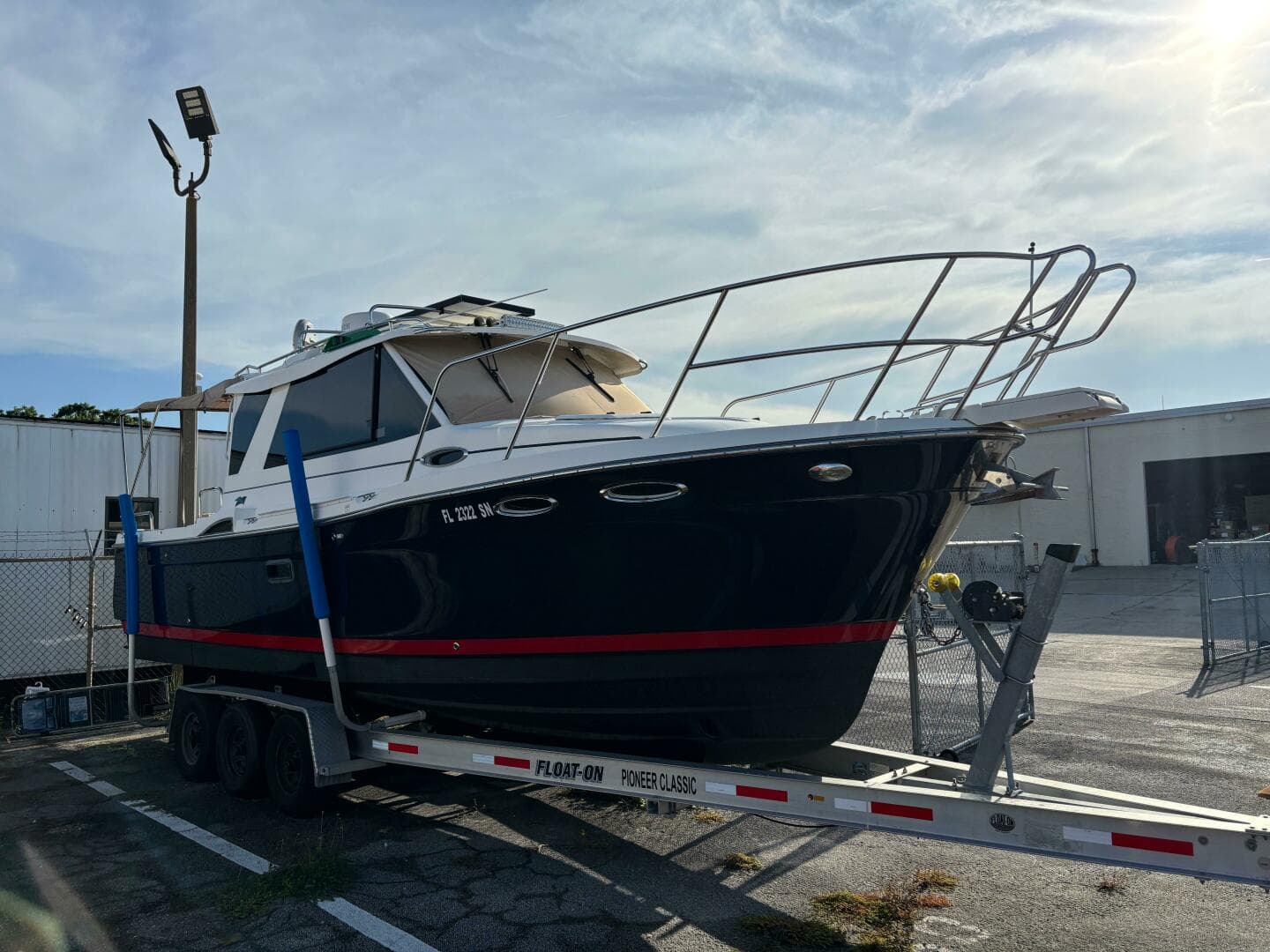 2017 Cutwater C-28 Deluxe