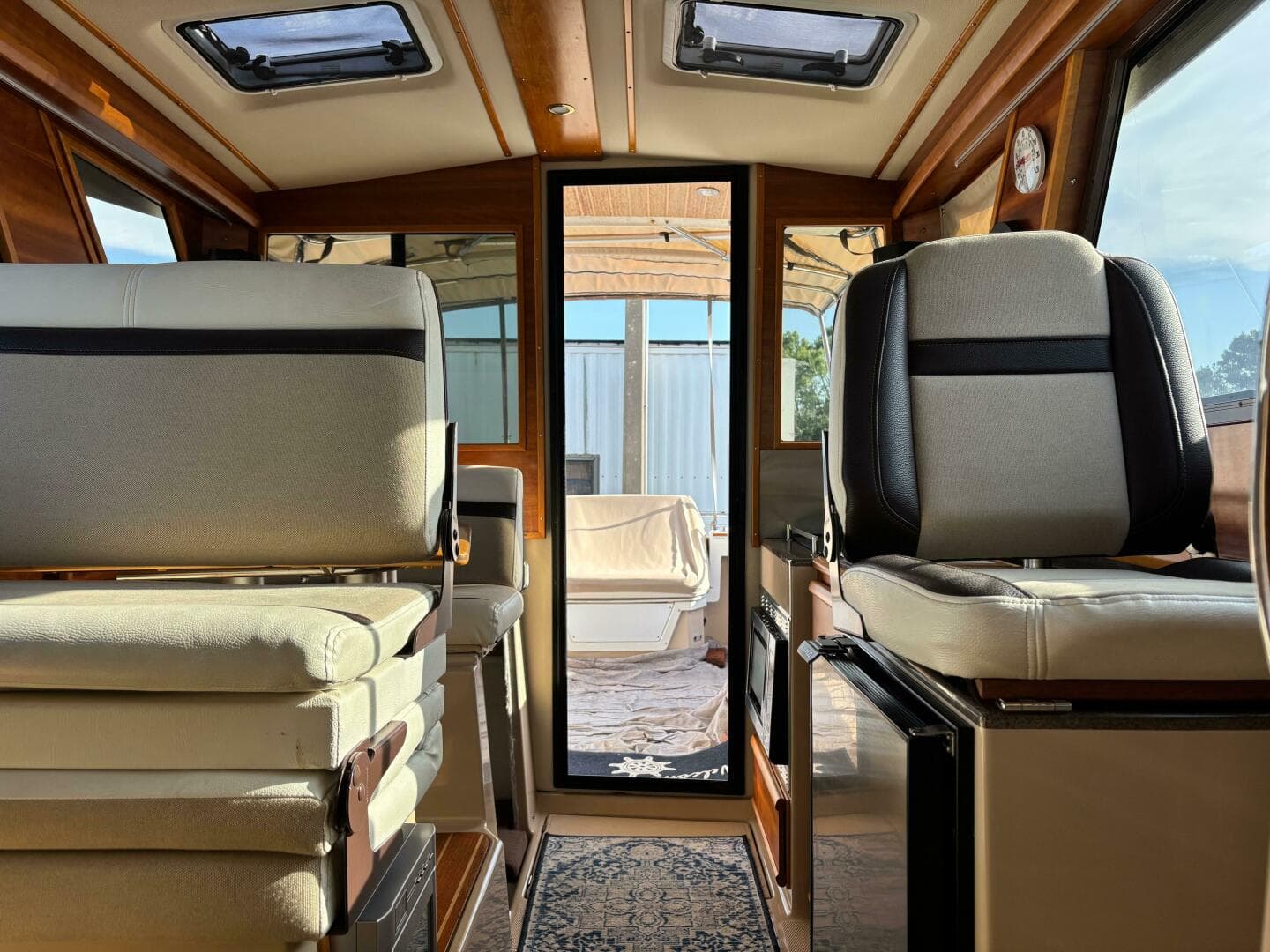 2017 Cutwater C-28 Deluxe