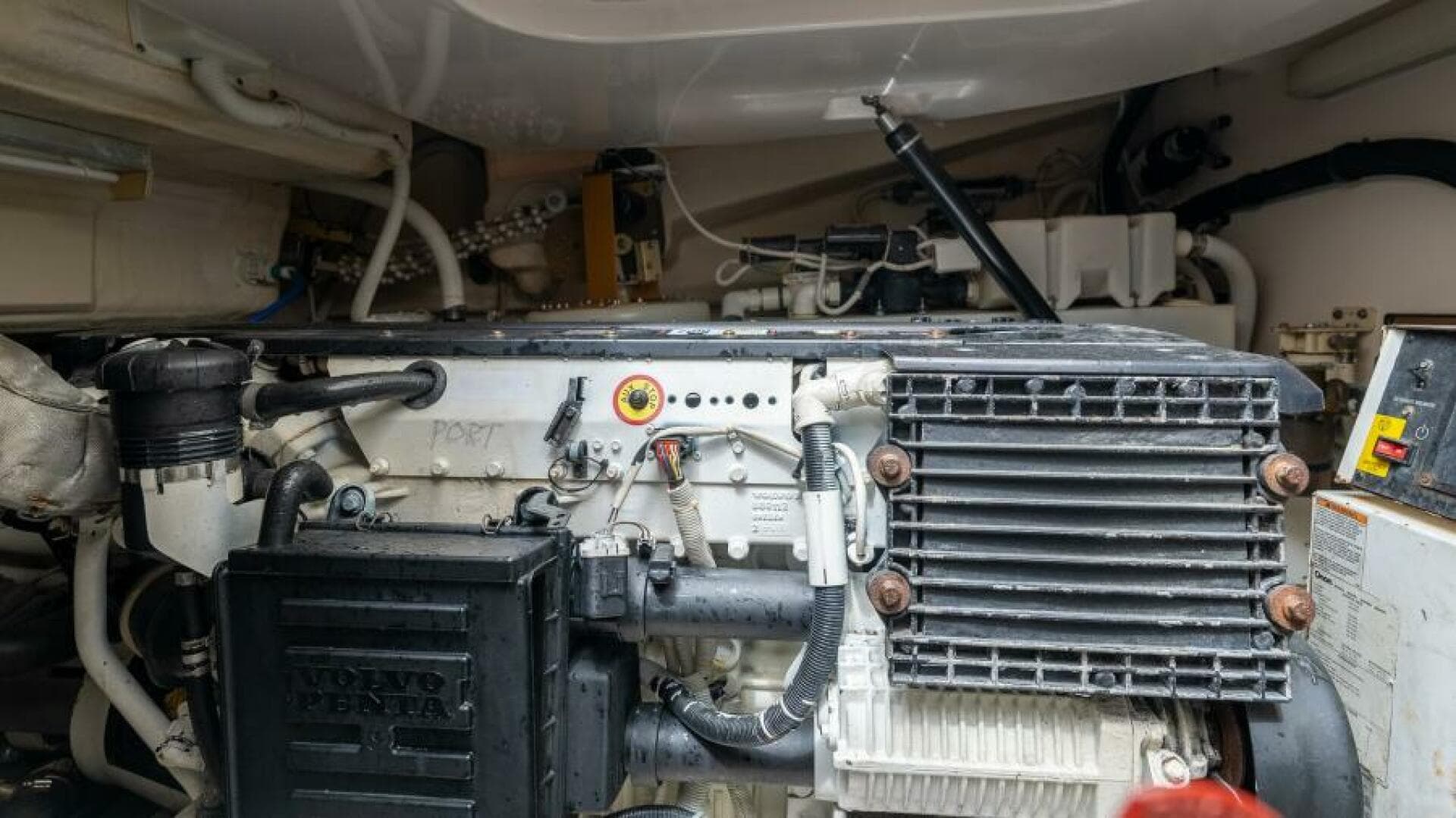 2007 Tiara Yachts 4300 Sovran