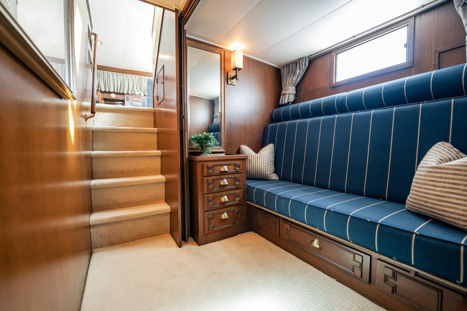 1964 Burger 64 Motor Yacht