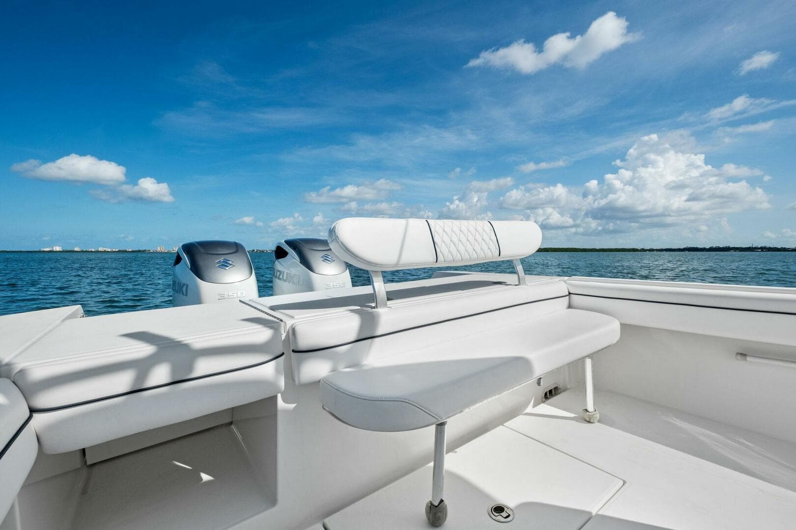 2012 Regulator 32 Cockpit