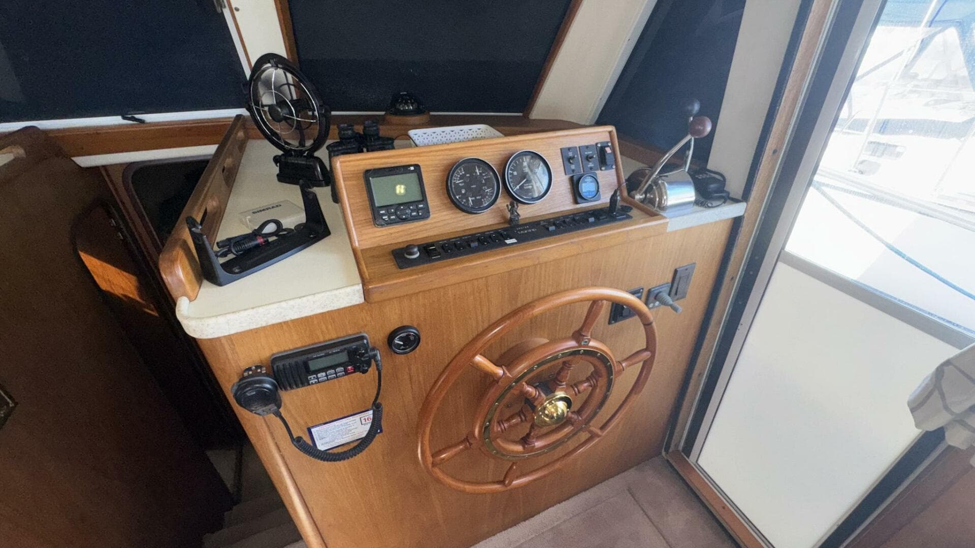 1999 Mainship 350 Lower Helm
