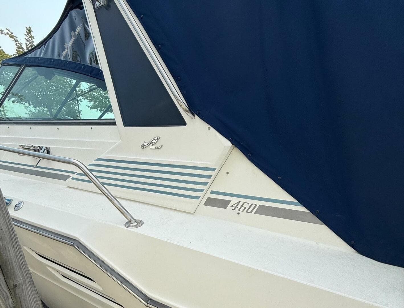 1989 Sea Ray 460 Express Cruiser