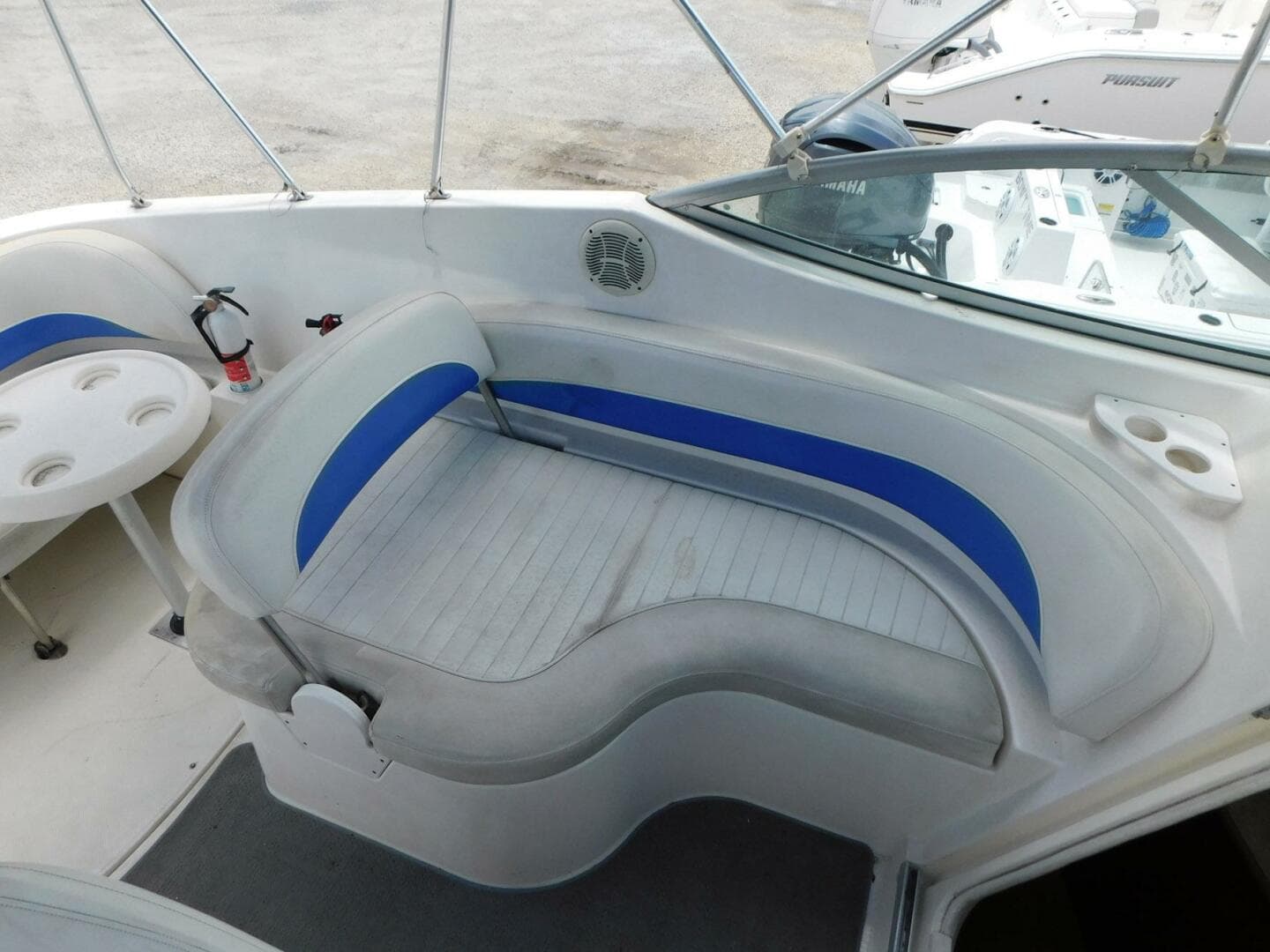2007 Bayliner 265