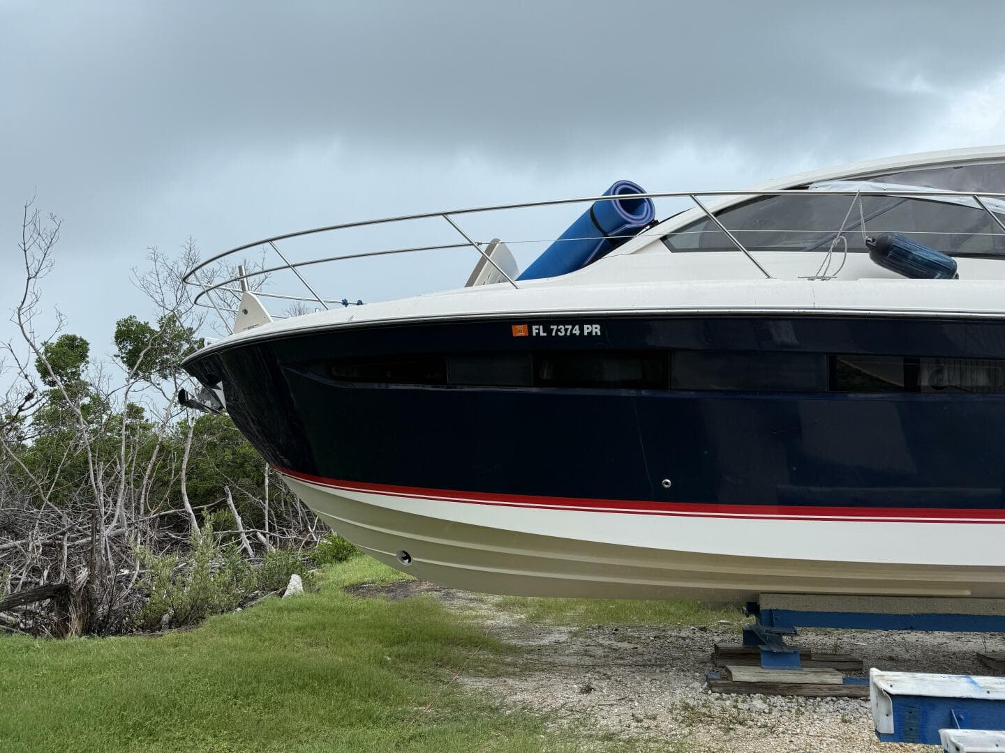 2013 Pursuit 365 SCI