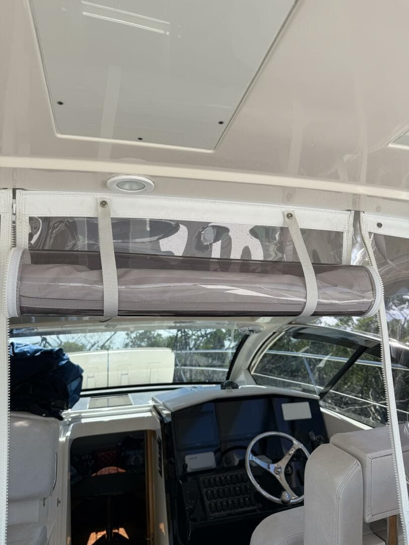 2013 Pursuit 365 SCI