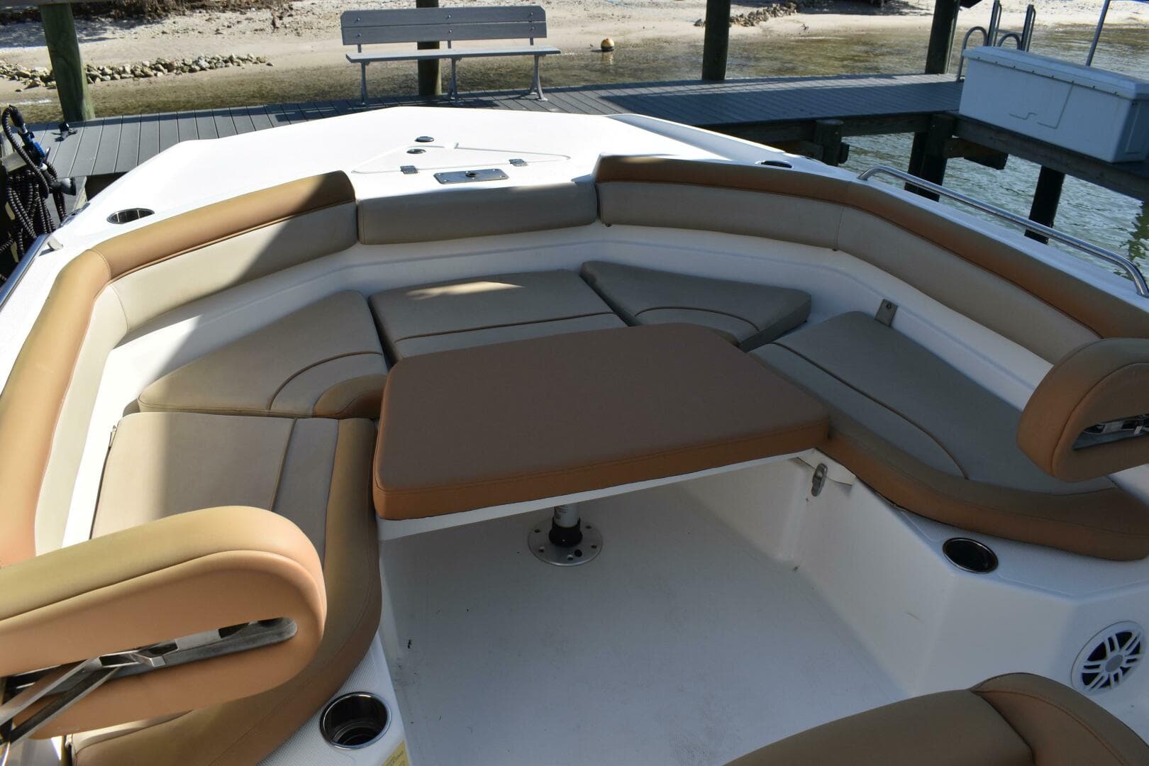 2023 NauticStar 231 Hybrid