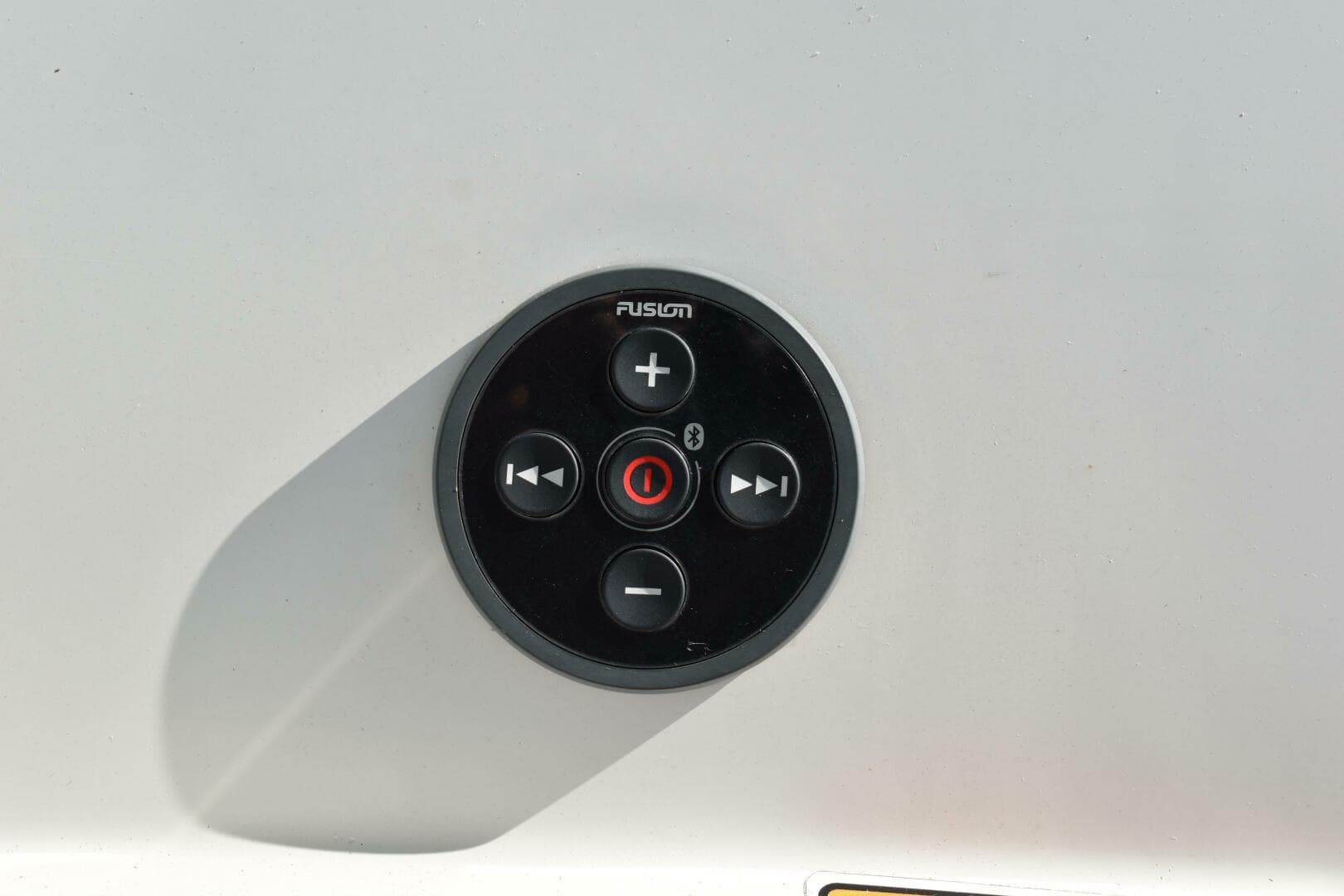 2023 NauticStar 231 Hybrid