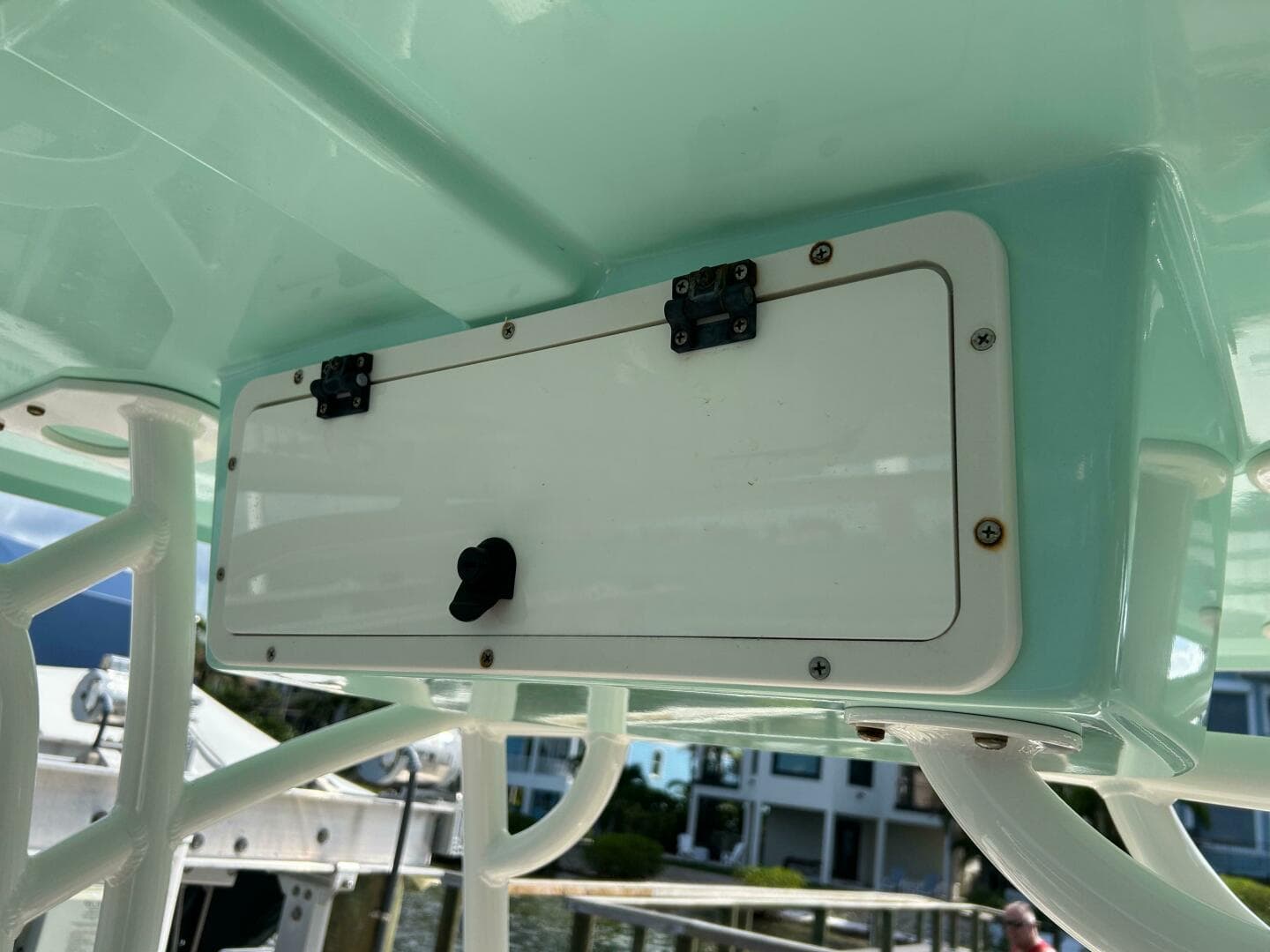 2023 NauticStar 231 Hybrid