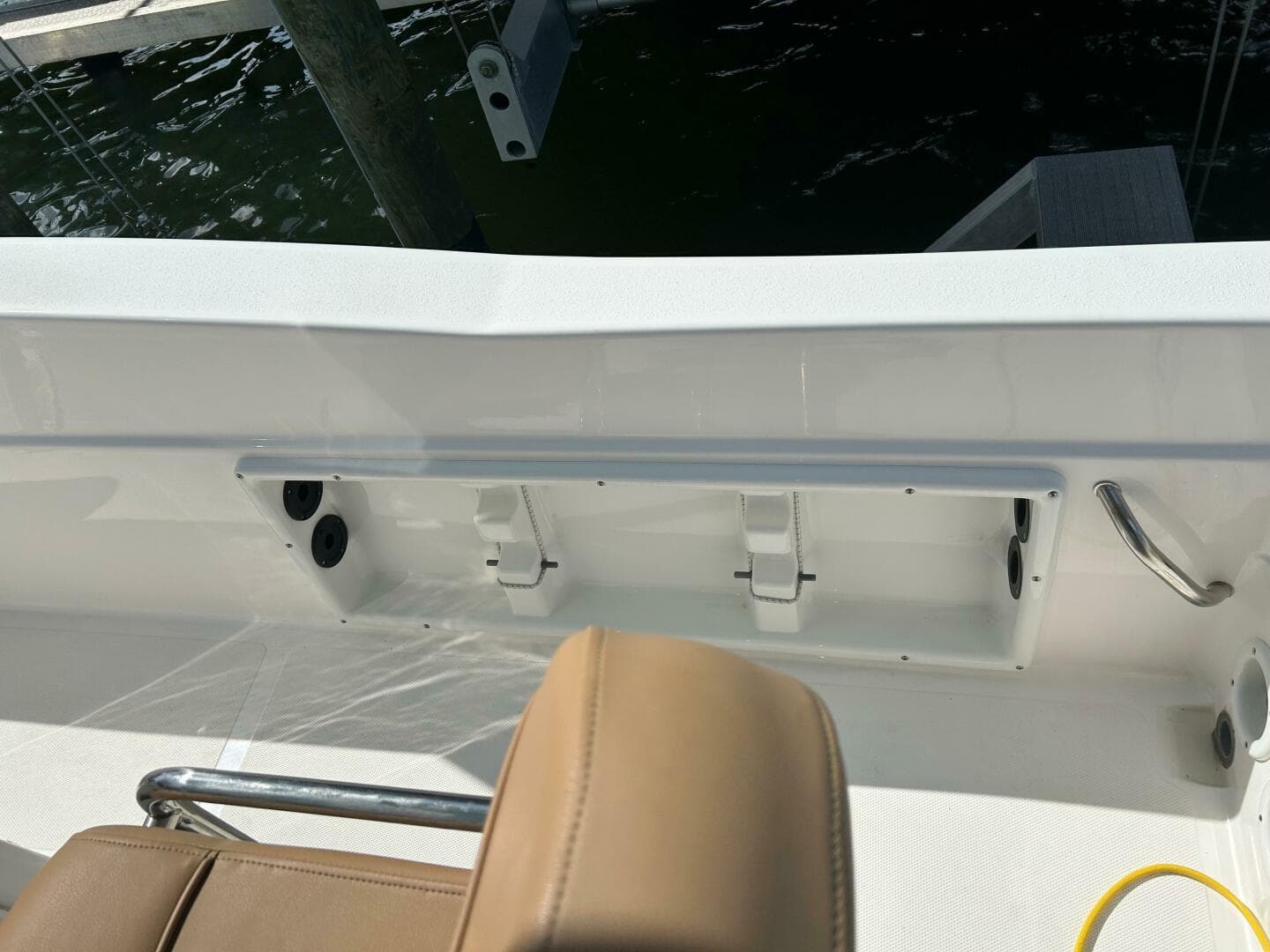 2023 NauticStar 231 Hybrid