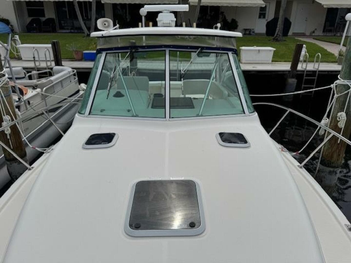 2002 Pursuit 3000 Express